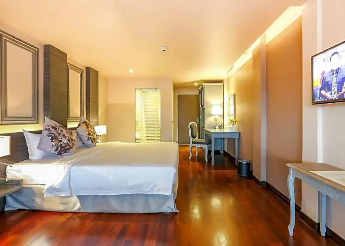 Hotel The Sathon Vimanda 3*